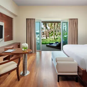 Otel Park Hyatt *****